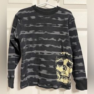 Disney Pirates of the Caribbean Youth Small Tee